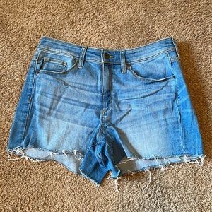 Universal Threat Stretch Denim Jean Shorts